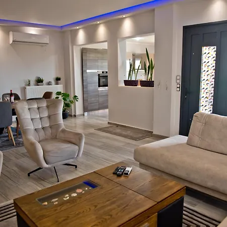 Elena's With View * Nea Triglia