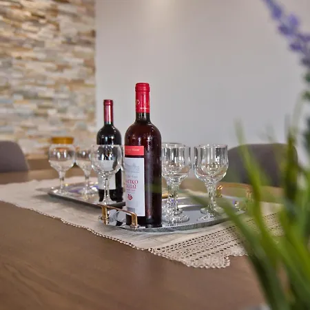 Elena's With View Villa *