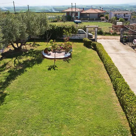 Elena's With View Villa Nea Triglia
