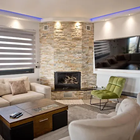 Elena's With View Nea Triglia