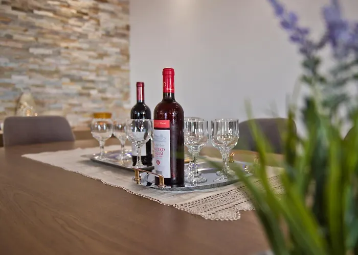 Elena's With View Villa *