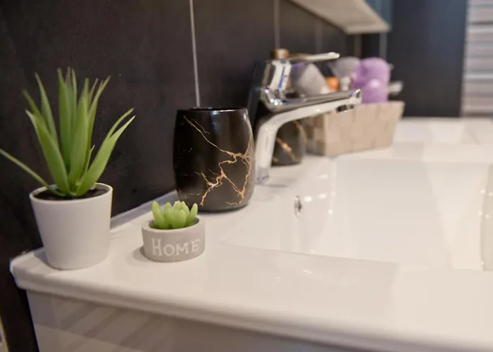 Elena's With View Villa Nea Triglia