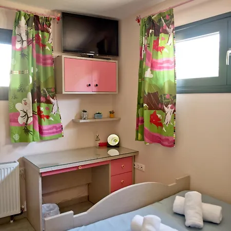 Elena's With View * Nea Triglia