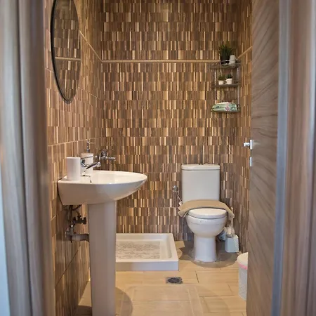 Elena's With View Nea Triglia