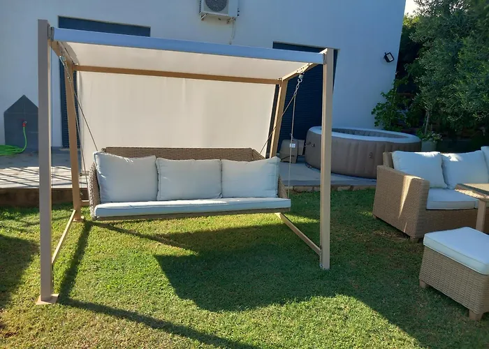 Elena's With View * Nea Triglia